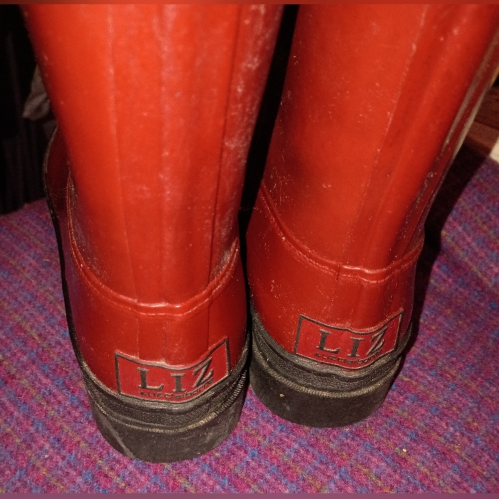 Red Liz Claiborne rubber boots
